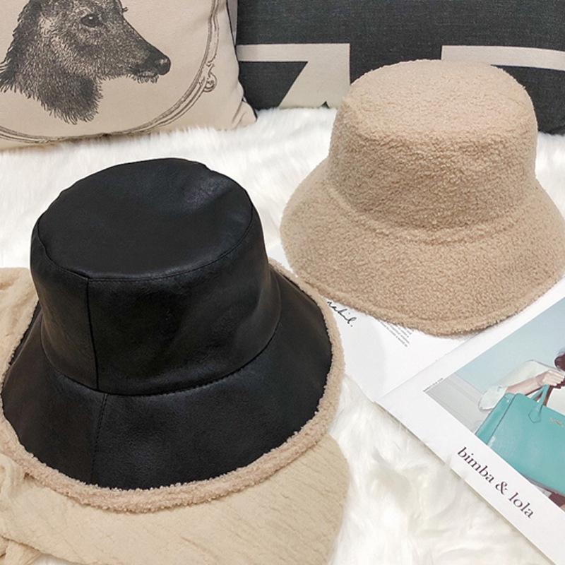 2020 Winter Raw EdgeBucket Hat Women PU Warm Velvet Solid Bucket Hats Unisex Fashion Double Sided Panama Fisherman Caps Tourism, Black
2020 Winter Raw EdgeBucket Hat Women PU Warm Velvet Solid Bucket Hats Unisex Fashion Double Sided Panama Fisherman Caps Tourism, Black