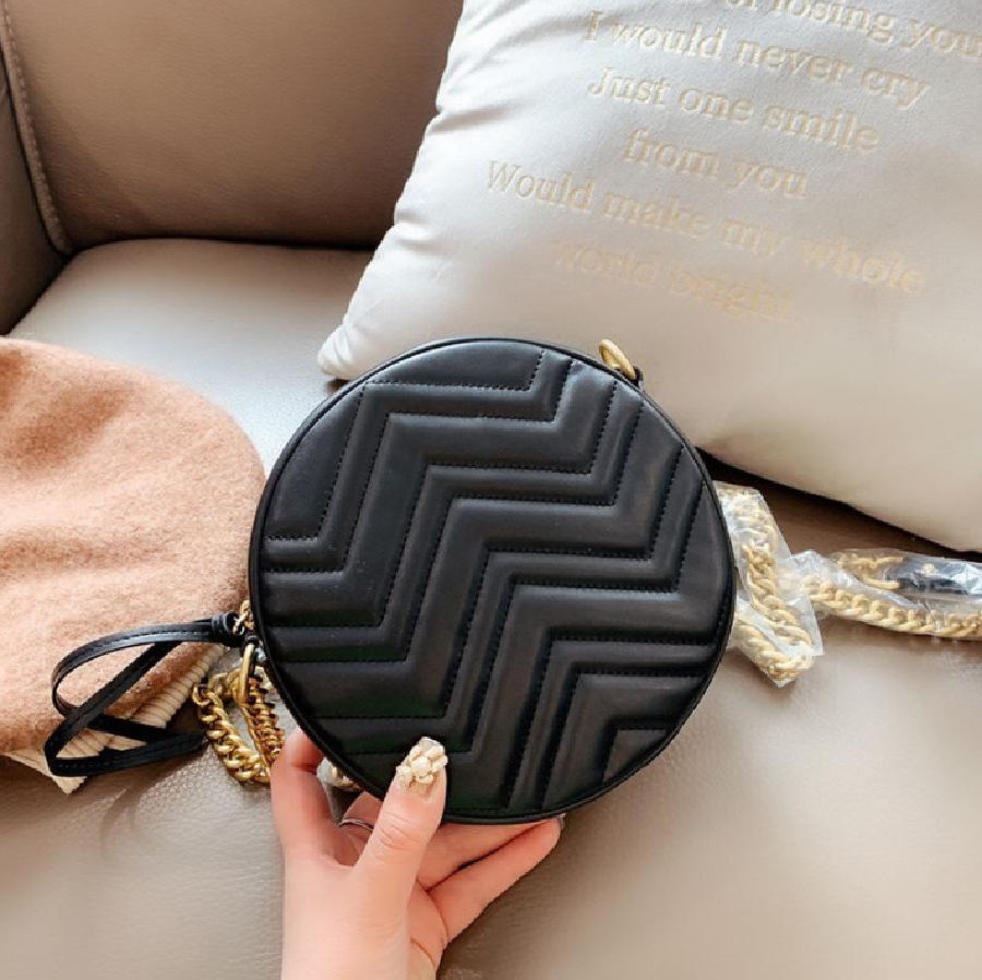 PETITE BOITE CHAPEAU BOITE MM PM Handbag purse cowhide trim canvas hatbox designer shoulder bags crossbody messenger Envelope bag handbag, A17 
PETITE BOITE CHAPEAU BOITE MM PM Handbag purse cowhide trim canvas hatbox designer shoulder bags crossbody messenger Envelope bag handbag, A17