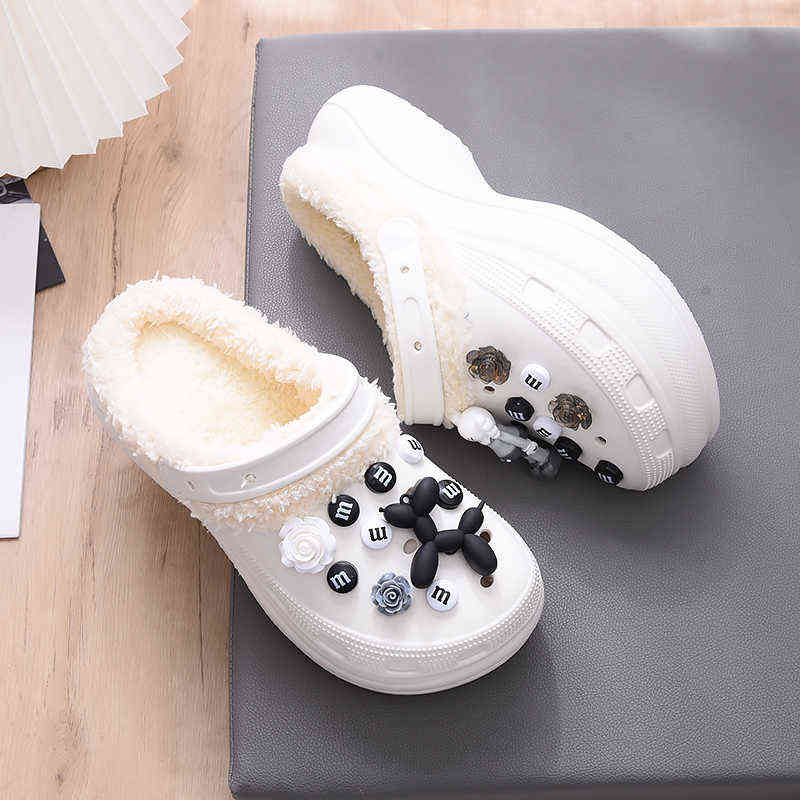 Fashion Clog Shoes For Women Fur Sandals Plush Winter Shoes Indoor Famale Wedges 5cm Women's Slipers Shoe Croc Women X220214, Black
Fashion Clog Shoes For Women Fur Sandals Plush Winter Shoes Indoor Famale Wedges 5cm Women's Slipers Shoe Croc Women X220214, Black