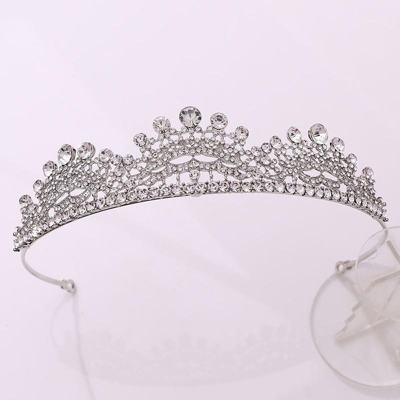 European Style Luxury Bling Crystal Children's Birthday Tiaras And Crowns Headbands For Women Bride Noiva Wedding Hair Jewelry Clips & Barre, Golden;silver
European Style Luxury Bling Crystal Children's Birthday Tiaras And Crowns Headbands For Women Bride Noiva Wedding Hair Jewelry Clips & Barre, Golden;silver