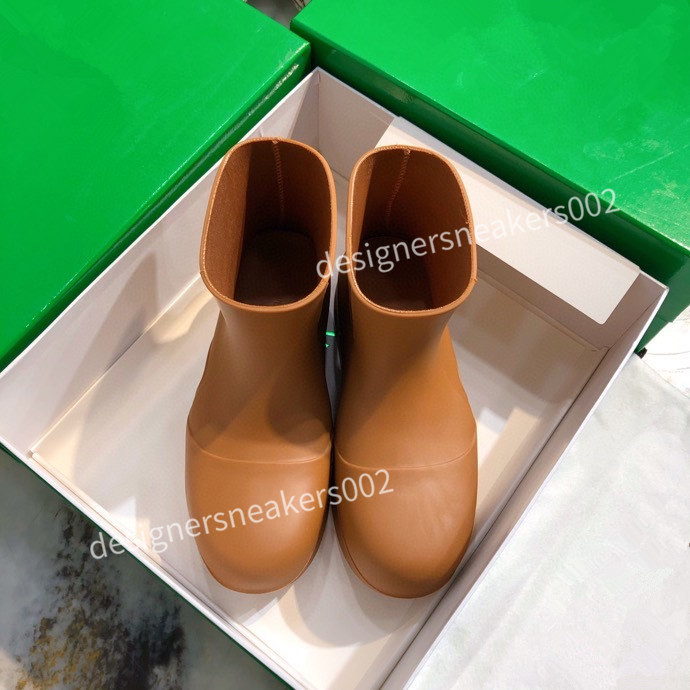 2021top new Woman Summer Sandals Rivets Big Bowknot Flip Flops Beach Sandalias Flat Jelly Designer Sandals yx201210, 01
2021top new Woman Summer Sandals Rivets Big Bowknot Flip Flops Beach Sandalias Flat Jelly Designer Sandals yx201210, 01