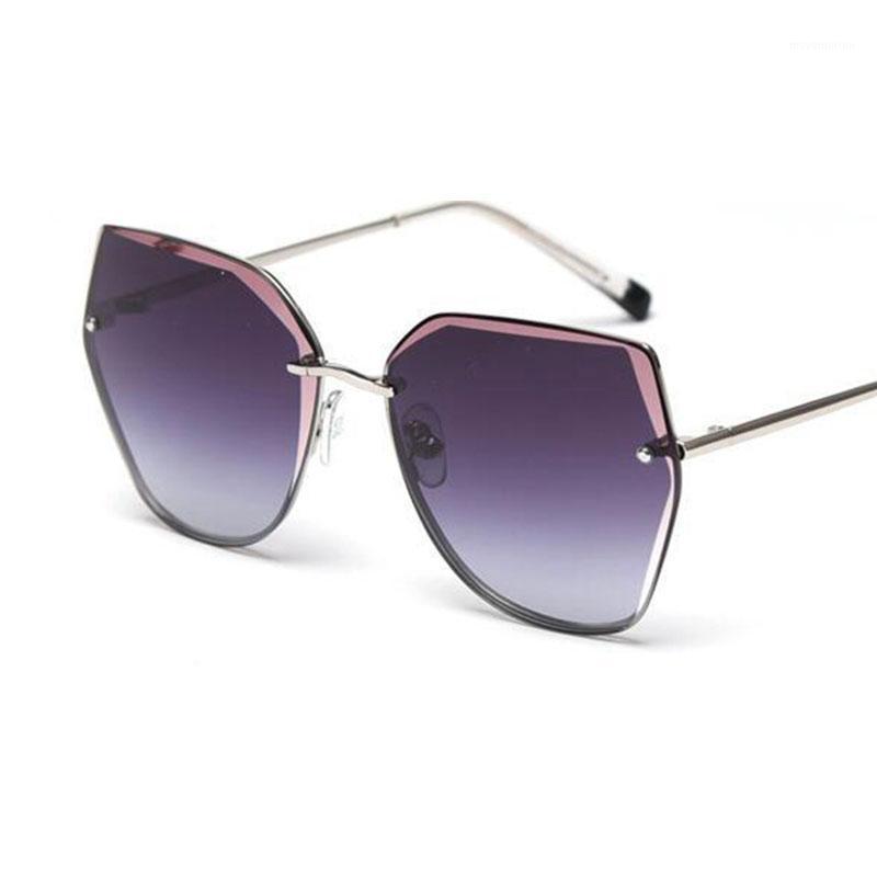 New Women Cat Eye Frameless Polarized light Sun Glasses Clear Colored Lens 2020 high quality Man Sunglasses UV4001
New Women Cat Eye Frameless Polarized light Sun Glasses Clear Colored Lens 2020 high quality Man Sunglasses UV4001