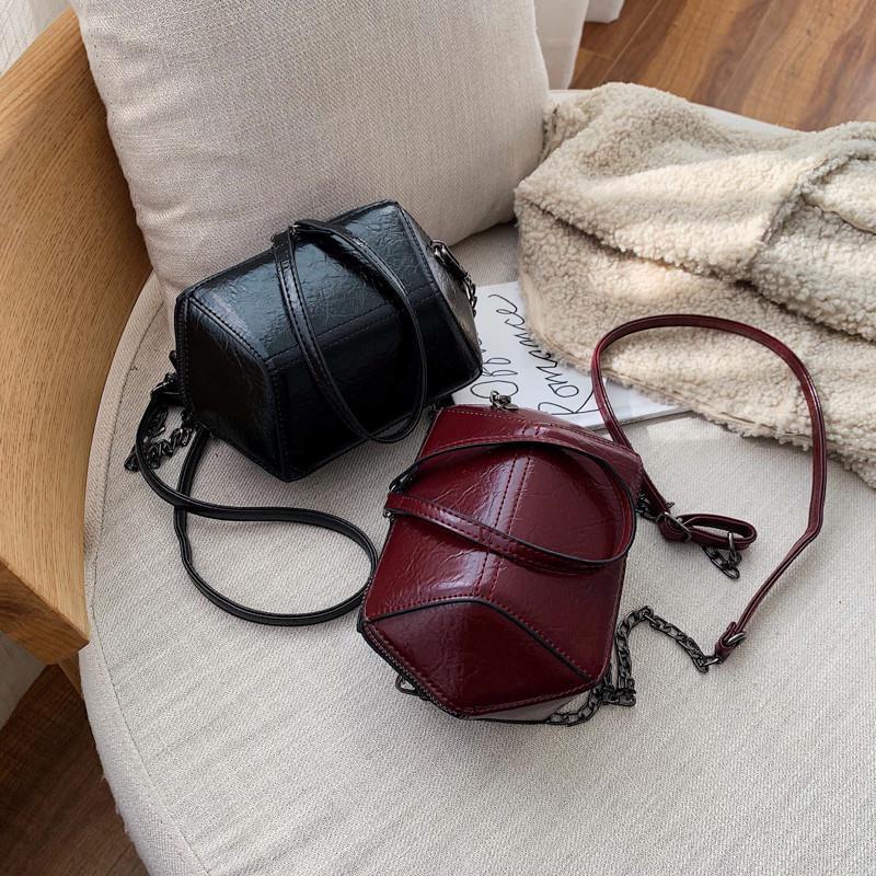 Advanced sense small bag women's 2021 new fashion small bag Limited foreign style Mini chain Shoulder Messenger, Black
Advanced sense small bag women's 2021 new fashion small bag Limited foreign style Mini chain Shoulder Messenger, Black