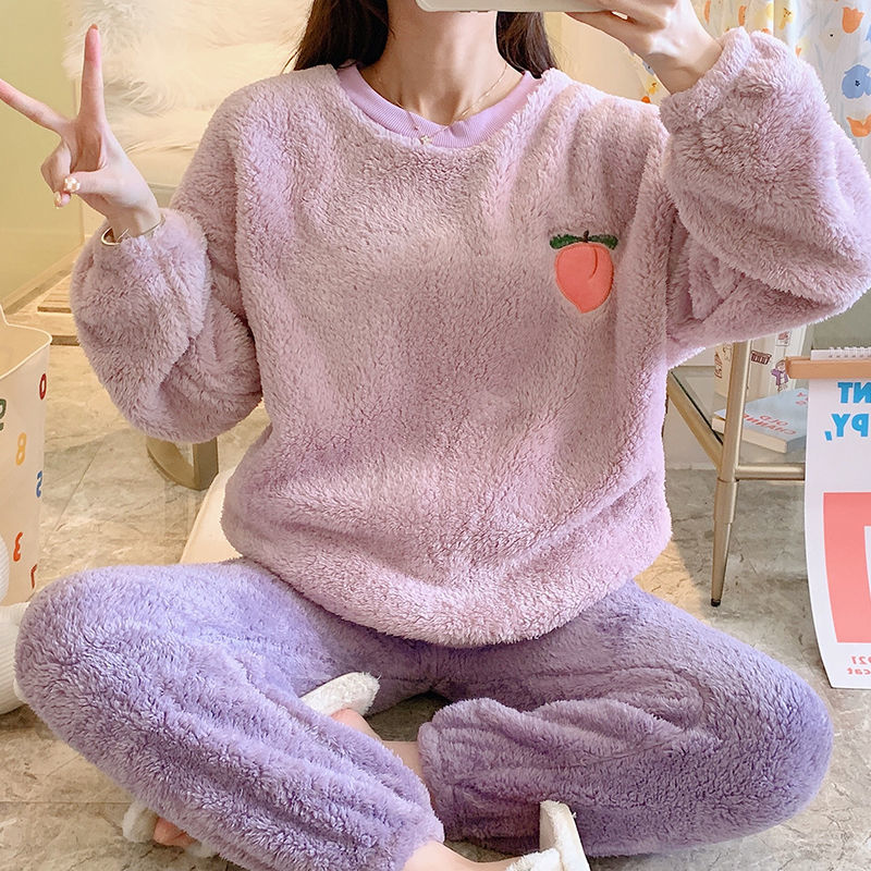 New Autumn Winter Pajamas Set Women Sleep Shirt & Pant Set Sleepwear Warm Flannel Nightgown Female Cartoon Bear Animal Pijamas, Black;red
New Autumn Winter Pajamas Set Women Sleep Shirt & Pant Set Sleepwear Warm Flannel Nightgown Female Cartoon Bear Animal Pijamas, Black;red