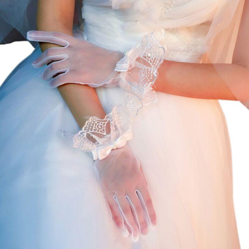 Women Bridal See Through Full Fingered Short Gloves White Wrist Length Scalloped Geometric Lace Trim Bowknot Decor Wedding Party
Women Bridal See Through Full Fingered Short Gloves White Wrist Length Scalloped Geometric Lace Trim Bowknot Decor Wedding Party