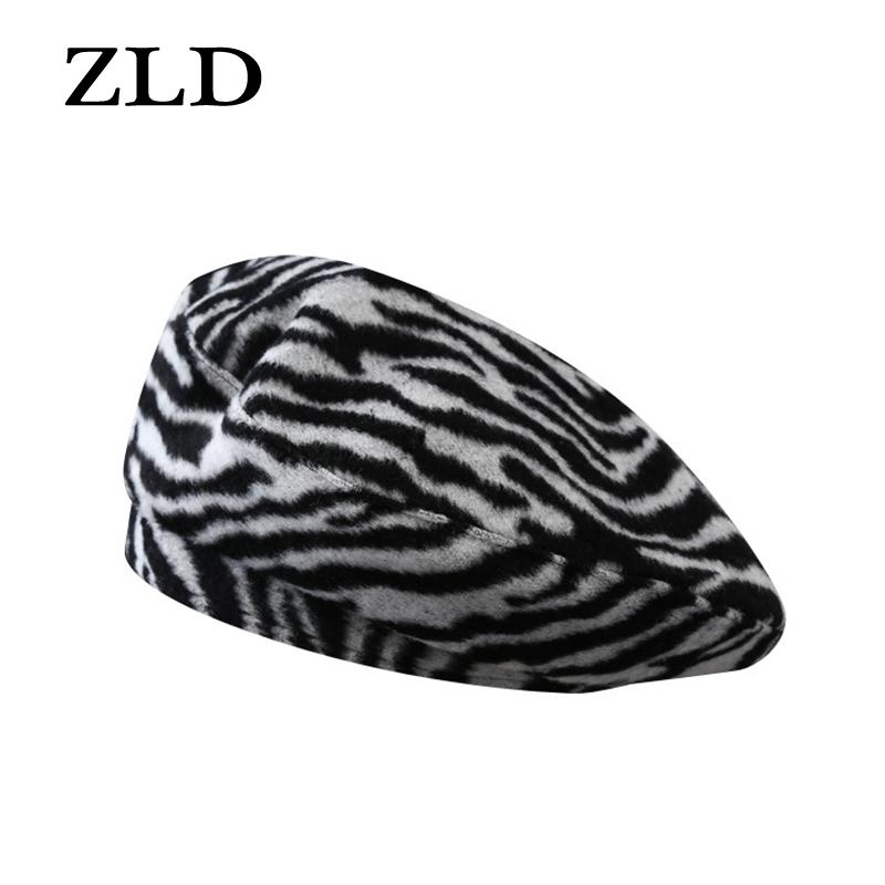 ZLD New Autumn Winter women Berets hat fashion solid color men's octagonal hats wild universal casual cap personality trend caps
ZLD New Autumn Winter women Berets hat fashion solid color men's octagonal hats wild universal casual cap personality trend caps