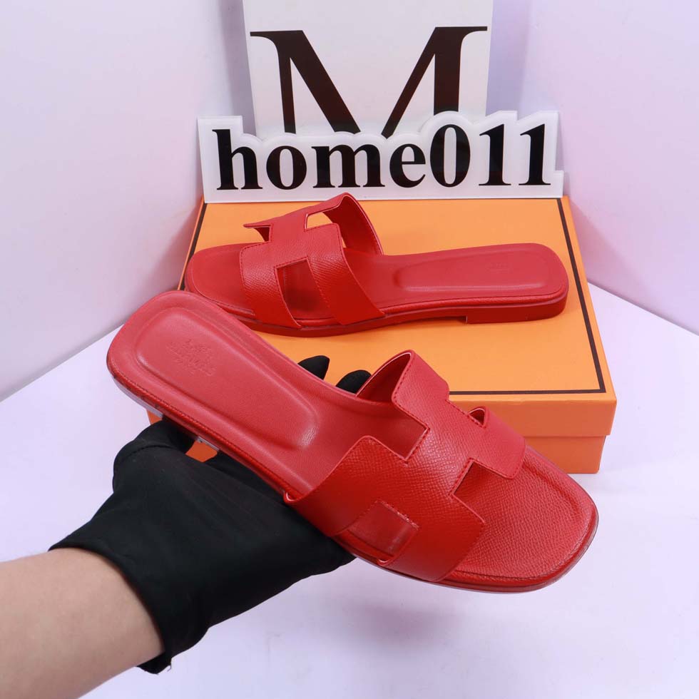 beach slipper Classic Flat woman slippers Summer lady Cartoon Big Head Slippers Leather Hotel Bath fashion women Designer Shoes 02, #4
beach slipper Classic Flat woman slippers Summer lady Cartoon Big Head Slippers Leather Hotel Bath fashion women Designer Shoes 02, #4