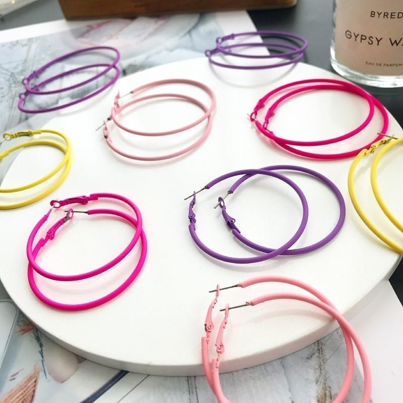 Earrings For Women Korean Yellow Green Colorful Hoop Brincos Female 6CM Big Circle Hoop Earring New Fashion Jewelry Gifts 2020
Earrings For Women Korean Yellow Green Colorful Hoop Brincos Female 6CM Big Circle Hoop Earring New Fashion Jewelry Gifts 2020