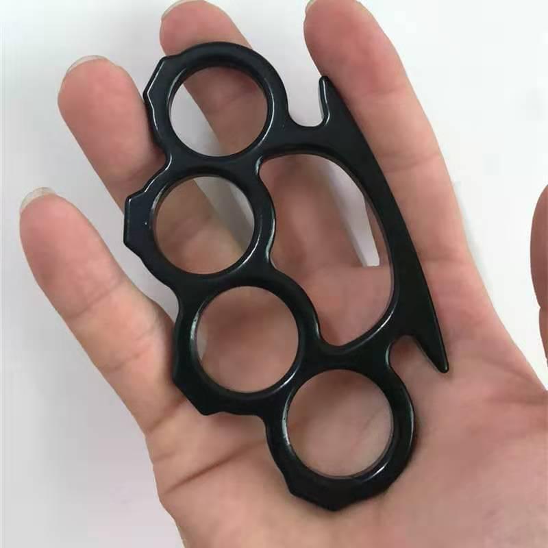 NEW steel Brass Knuckles Fighting Knuckle Duster Powerful Self Defense Knuckles Mens Self-Defense fox too self-defense Pendant Bo645 Opener4
NEW steel Brass Knuckles Fighting Knuckle Duster Powerful Self Defense Knuckles Mens Self-Defense fox too self-defense Pendant Bo645 Opener4