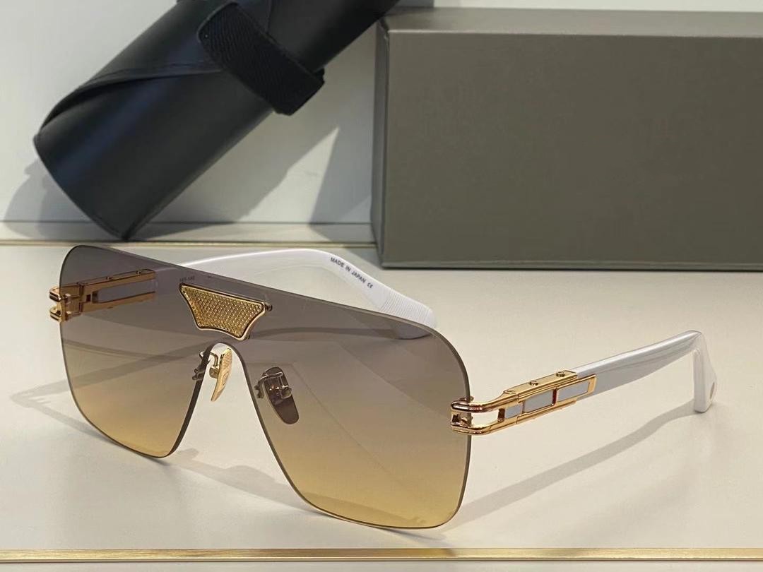 Womens Sunglasses For Women and Men Summer style AMI Anti-Ultraviolet Retro Plate Square Full frame fashion Eyeglasses Random Box
Womens Sunglasses For Women and Men Summer style AMI Anti-Ultraviolet Retro Plate Square Full frame fashion Eyeglasses Random Box