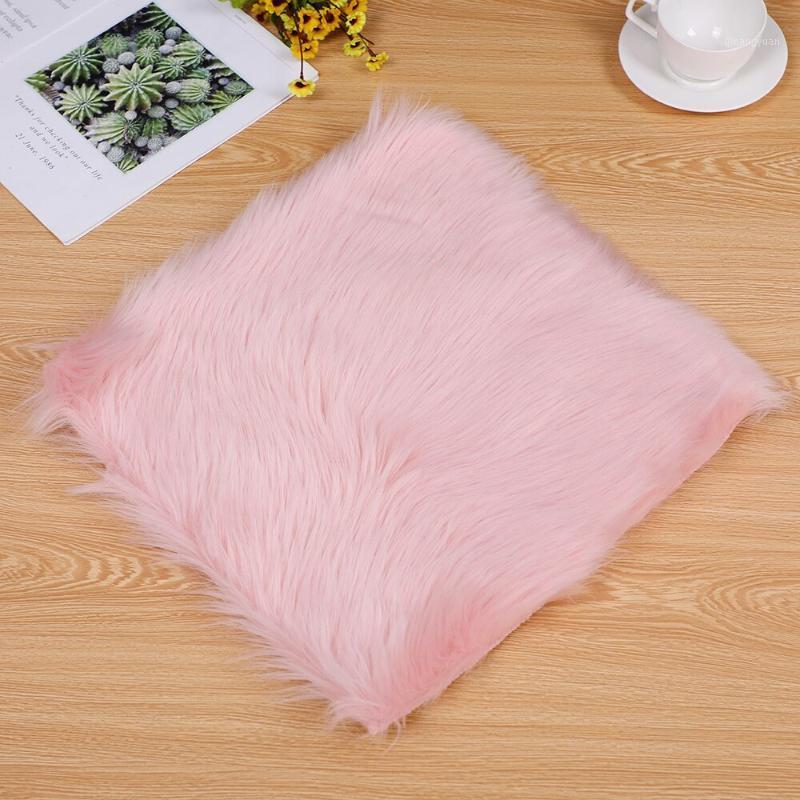 Hot Sale Faux Sheepskin Chair Cover MultiColors Warm Hairy Wool Carpet Seat Pad Long Skin Fur Plain Fluffy Area Rugs Washable1
Hot Sale Faux Sheepskin Chair Cover MultiColors Warm Hairy Wool Carpet Seat Pad Long Skin Fur Plain Fluffy Area Rugs Washable1