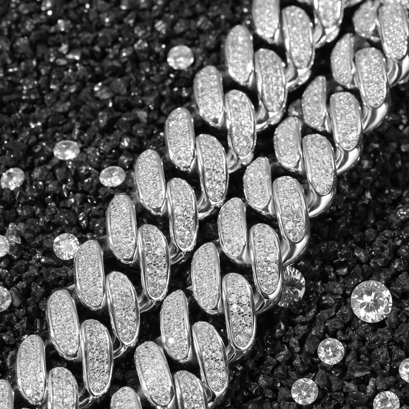 20mm Gold silver color Plated Luxury Copper Micro Paved CZ Cuban ChainGold silver color Cubic Zircon Prong Cubans Link Necklace
20mm Gold silver color Plated Luxury Copper Micro Paved CZ Cuban ChainGold silver color Cubic Zircon Prong Cubans Link Necklace