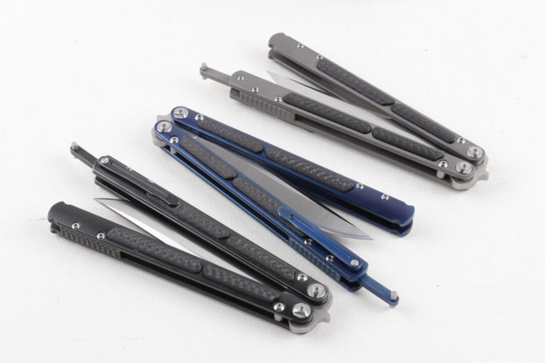 3 colors Butterfly in knife Carbon Fiber+titanium Handle S35VN Blade KVT bearings Trainer Knife Jilt Knife Hunting Folding Knives
3 colors Butterfly in knife Carbon Fiber+titanium Handle S35VN Blade KVT bearings Trainer Knife Jilt Knife Hunting Folding Knives