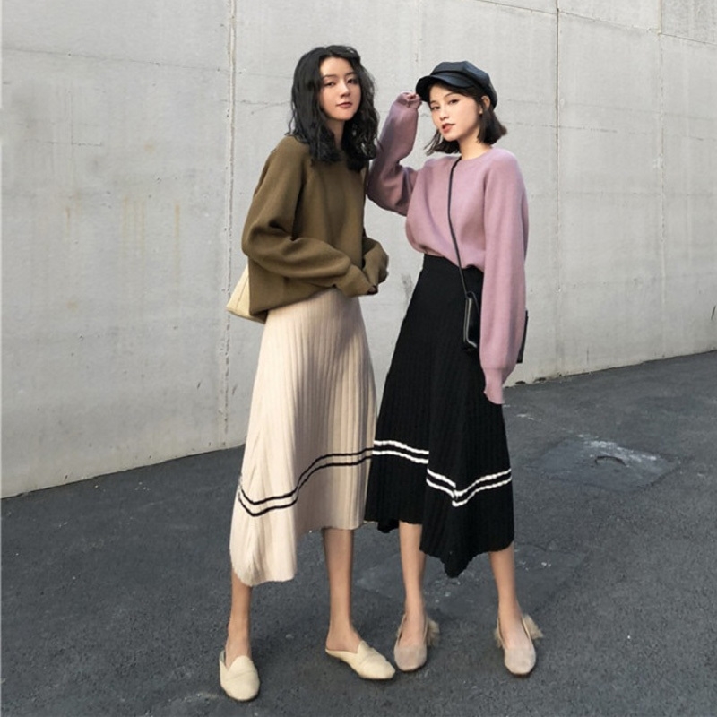 Women Causal Elastic High Waist Outerwear Knitted Skirts Womens Autumn Fashion Striped Pleated Skirt Female Y200326, Black knit skirt
Women Causal Elastic High Waist Outerwear Knitted Skirts Womens Autumn Fashion Striped Pleated Skirt Female Y200326, Black knit skirt