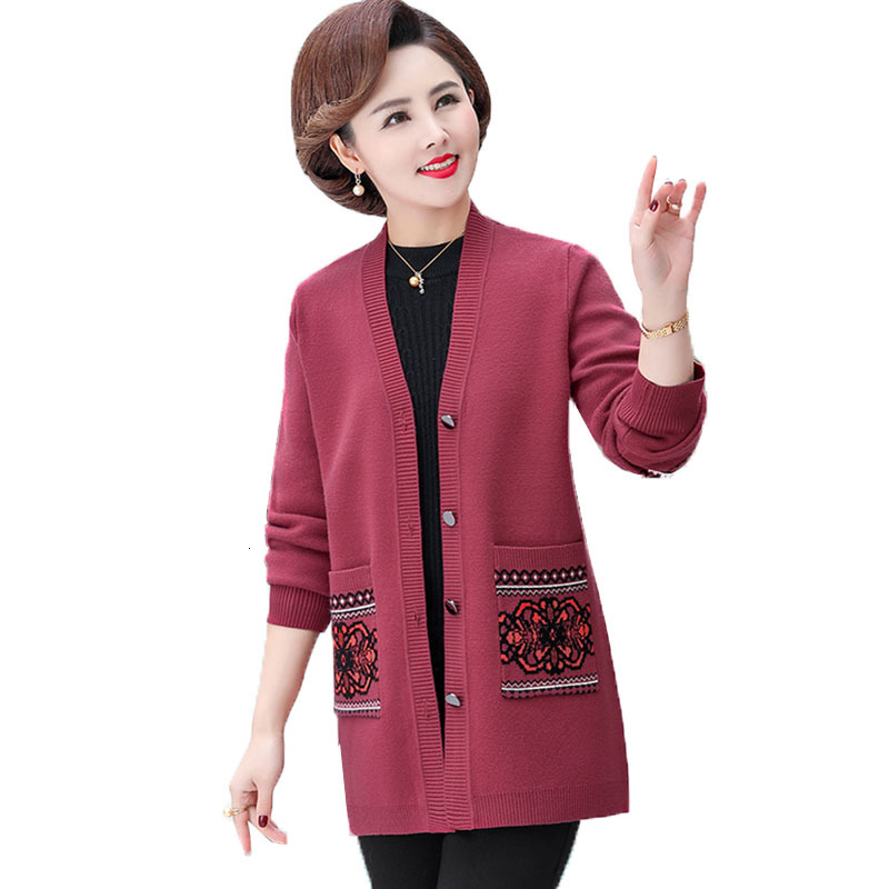 Autumn Noble Middle-aged Jacket New Women's Knitted Fabrics Mid-length Mother's Sweater R620 2xuf, Autumn green.
Autumn Noble Middle-aged Jacket New Women's Knitted Fabrics Mid-length Mother's Sweater R620 2xuf, Autumn green.