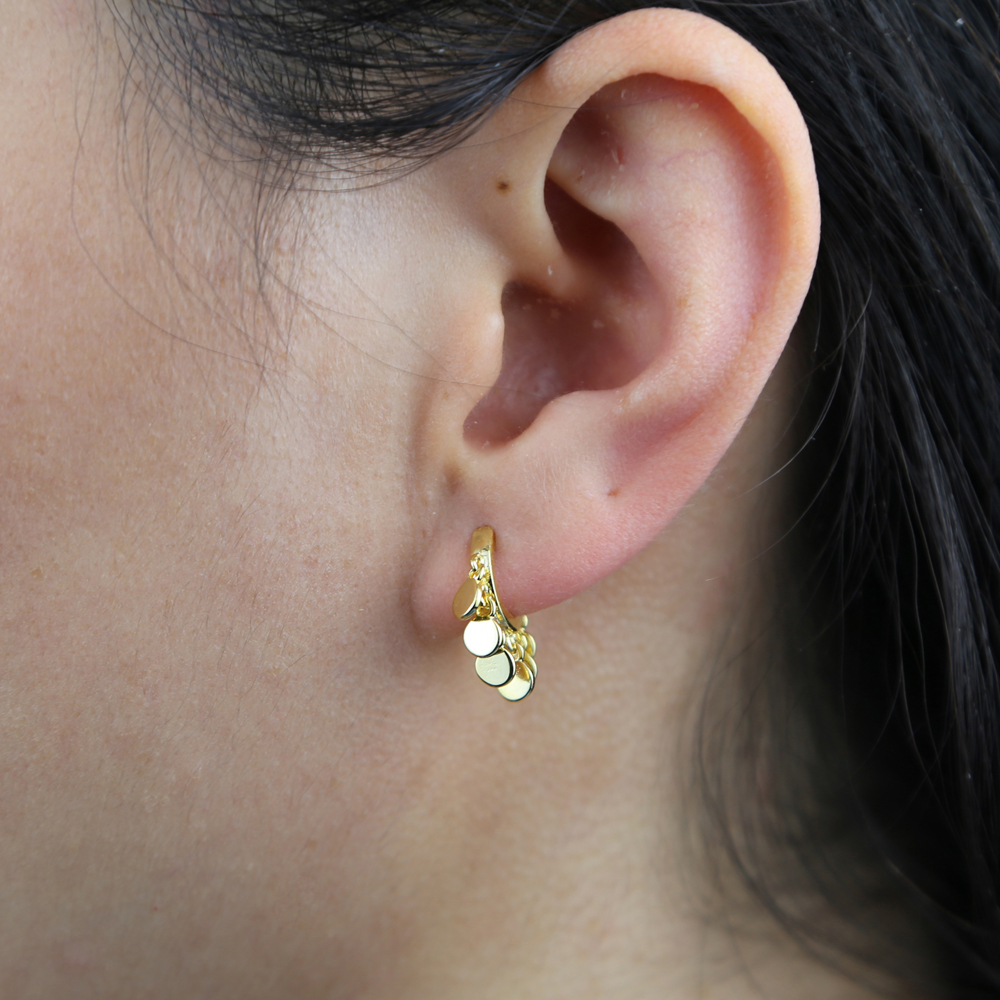 Multi Piercing Fashion Geometric Round Dot Charm Hoop Earring Simple 2021 Girl Women Trendy Jewelry Wholesale
Multi Piercing Fashion Geometric Round Dot Charm Hoop Earring Simple 2021 Girl Women Trendy Jewelry Wholesale