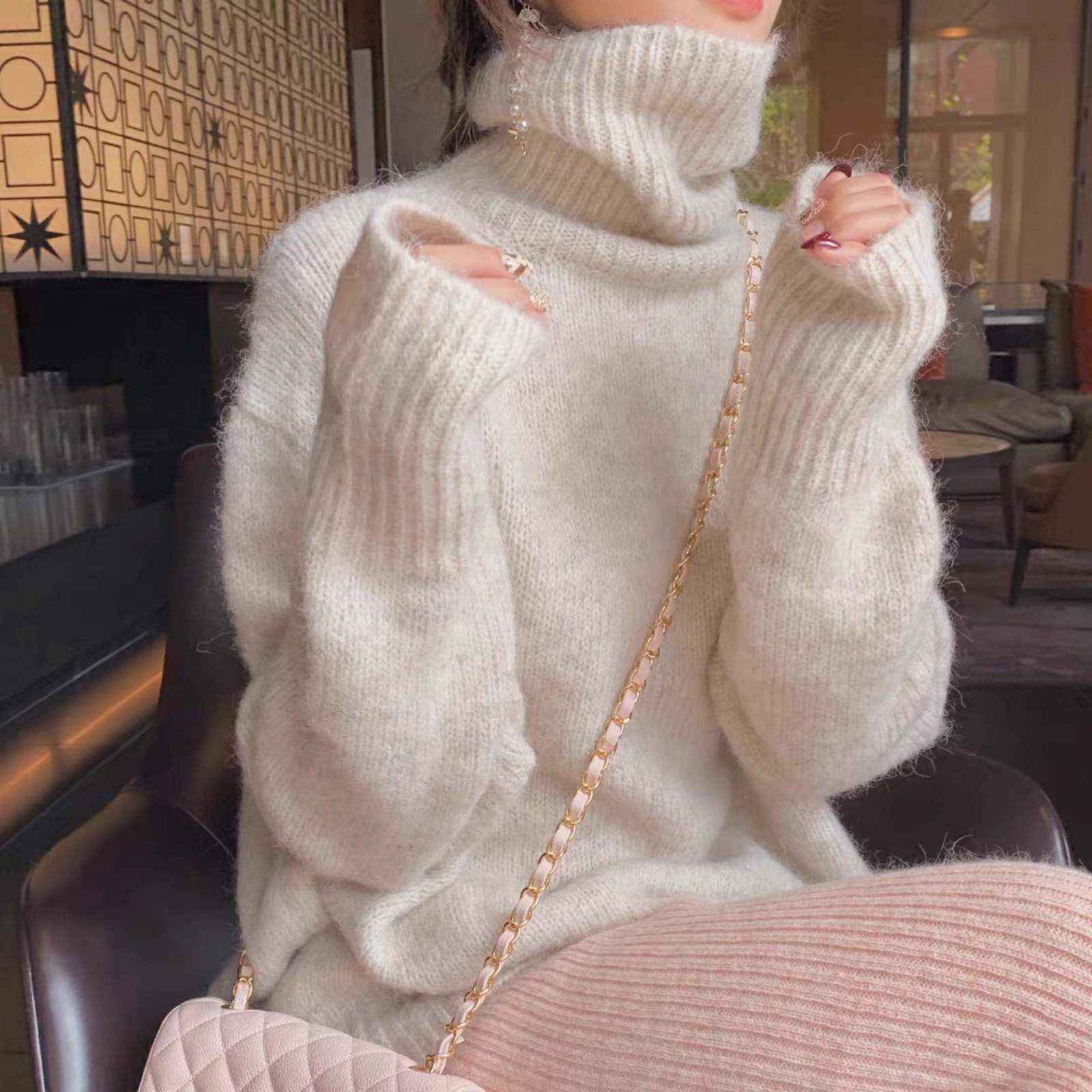 Mohair Turtlenecks Sweater for Luxury Woman Designer Autumn Winter Street Lounge Wear 0b6p, Rice apricot glued
Mohair Turtlenecks Sweater for Luxury Woman Designer Autumn Winter Street Lounge Wear 0b6p, Rice apricot glued