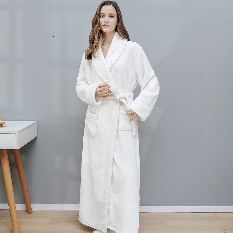 2021 New Autumn of the Women Flannel Thin Women's Loosey Feminine Bathrobes Thick V-cleavage Cleavage with Pockset Solid Strip Sleepwear Lad, Green
2021 New Autumn of the Women Flannel Thin Women's Loosey Feminine Bathrobes Thick V-cleavage Cleavage with Pockset Solid Strip Sleepwear Lad, Green