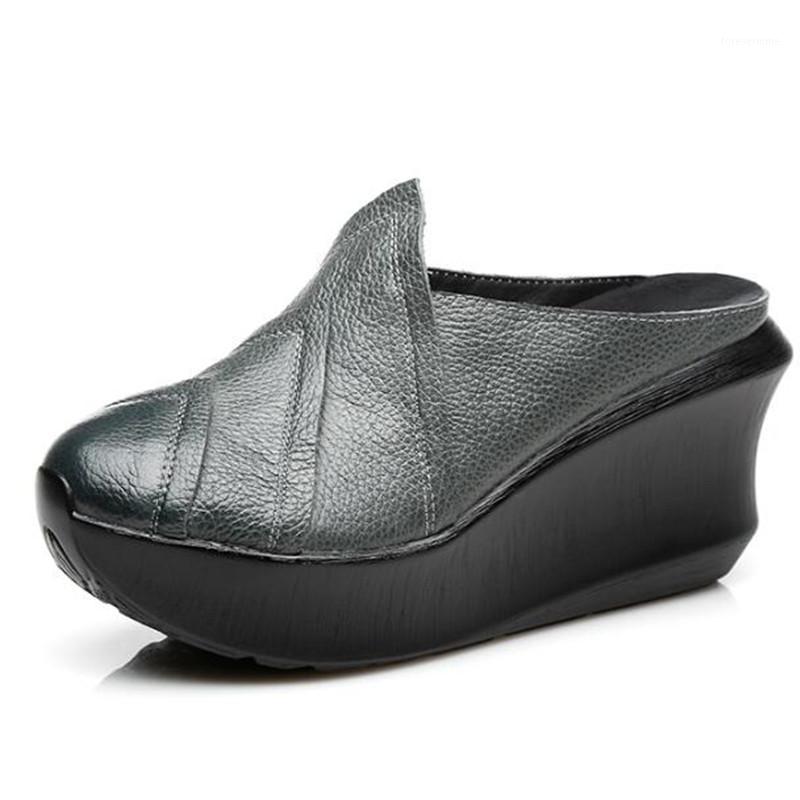 HOT 2020 New Summer Platform slippers Wedges Sandals Women Shoes High Heel Sandals Casual Genuine Leather Slippers women1, Black
HOT 2020 New Summer Platform slippers Wedges Sandals Women Shoes High Heel Sandals Casual Genuine Leather Slippers women1, Black