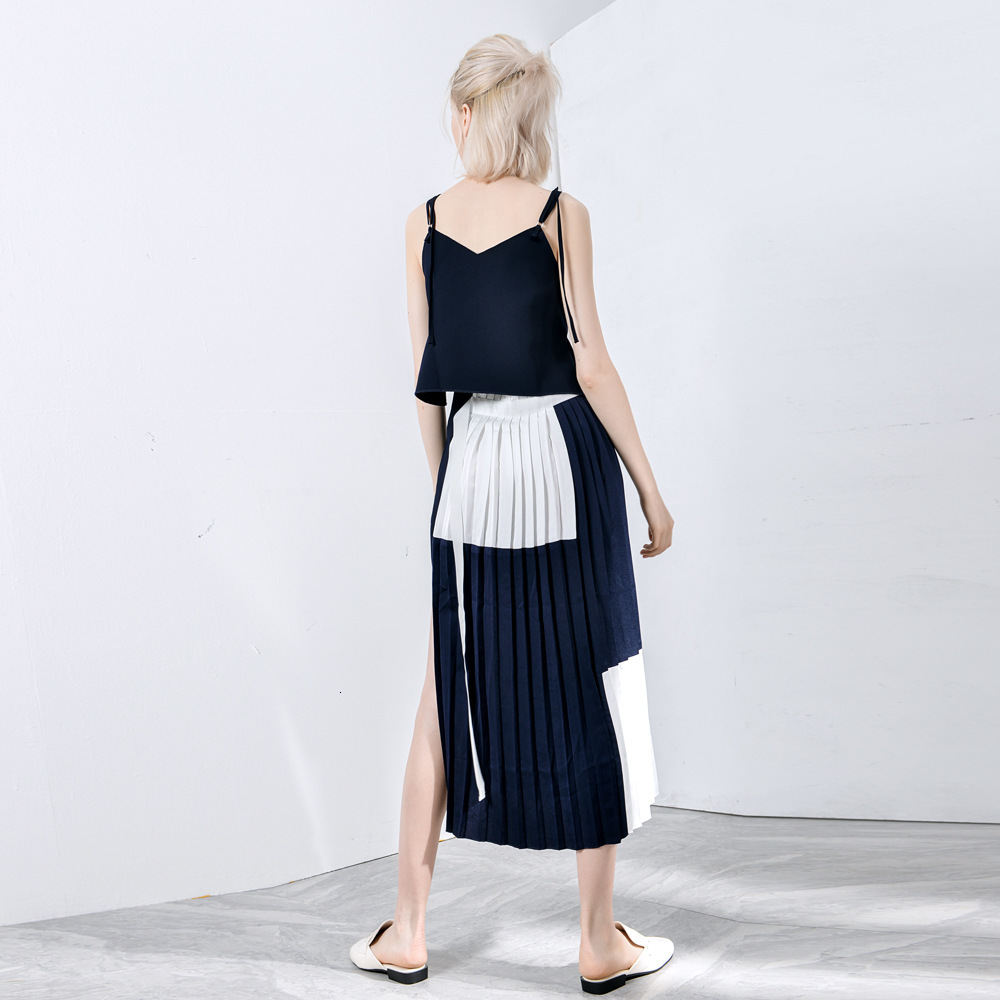 European Female Summer Designer Dressed in V-plied Cleavage Gowns Long 2021 Sexy Ladies Share Frilly Holiday Dresses Fancy Clothes Ewda, Navy blue white
European Female Summer Designer Dressed in V-plied Cleavage Gowns Long 2021 Sexy Ladies Share Frilly Holiday Dresses Fancy Clothes Ewda, Navy blue white