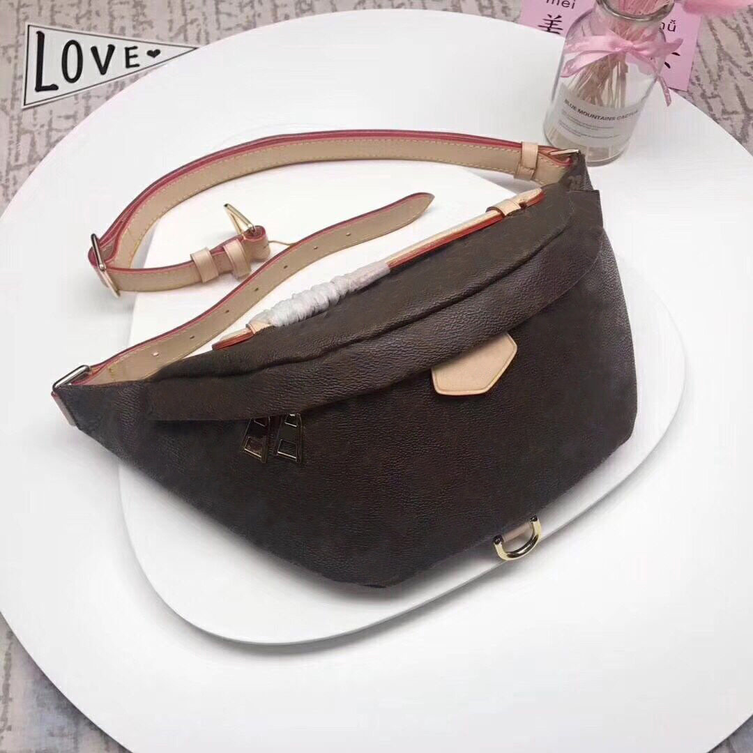 2021 latest fashion Handbags, men and women shoulder bags, handbag, backpacks, crossbody , Waist pack.Fanny packs TOP quality 28, Sky blue
2021 latest fashion Handbags, men and women shoulder bags, handbag, backpacks, crossbody , Waist pack.Fanny packs TOP quality 28, Sky blue