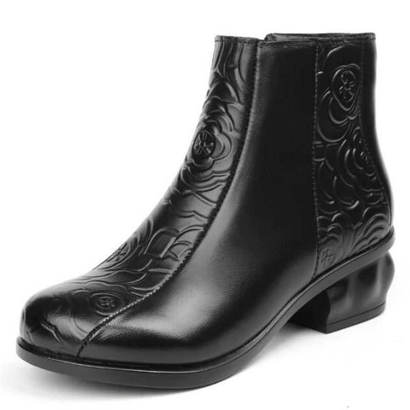 New Elegant Fashion Embossed Genuine Leather Shoes Woman Boots Ankle Boots 2020 Winter Shoes Warm Snow High Heels 5cm, Black
New Elegant Fashion Embossed Genuine Leather Shoes Woman Boots Ankle Boots 2020 Winter Shoes Warm Snow High Heels 5cm, Black