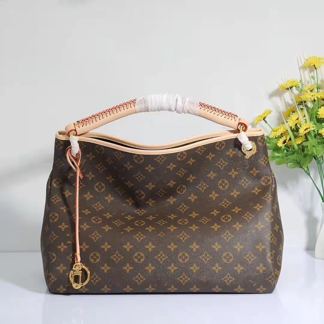 Backpack Handbags Bag Classic Fashion All Match Trend One Shoulder Stitching Retro Ladies Chain Handtaschebag, Red
Backpack Handbags Bag Classic Fashion All Match Trend One Shoulder Stitching Retro Ladies Chain Handtaschebag, Red