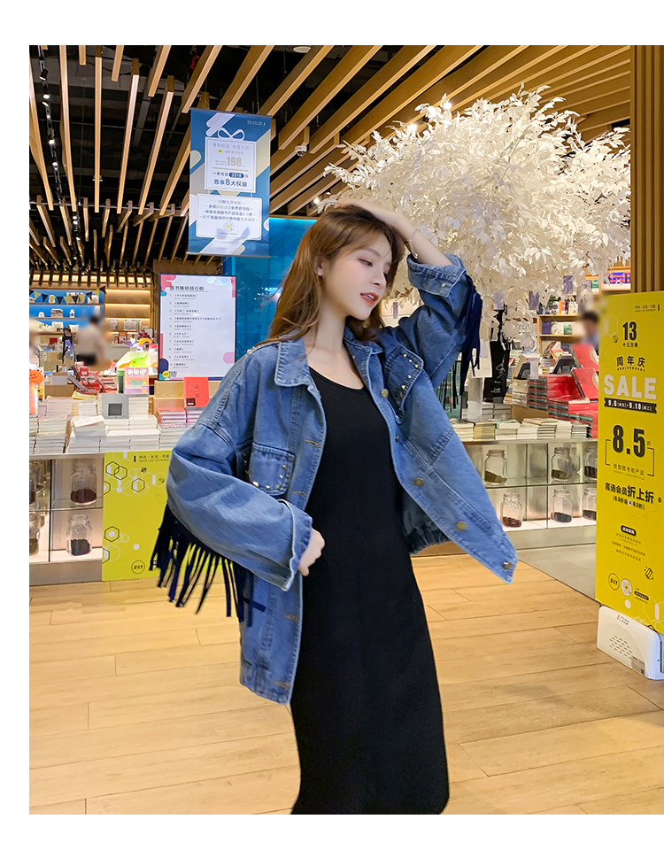 Seiwnibu Punk Boho Tassel Embroidery Denim Jacket Women Blue Loose Rivet Pocket Oversize Moto Biker Female Spring Jean Jacket 201106