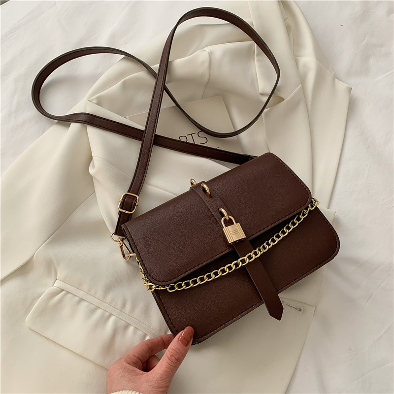 HBP Classic Women Bags Black Shoulder Bag Brown Chain With Lock Hobo Handbags Square Oblique Cross Lady Tote Crossbody Messenger Shopping Pu, Not sold separately box
HBP Classic Women Bags Black Shoulder Bag Brown Chain With Lock Hobo Handbags Square Oblique Cross Lady Tote Crossbody Messenger Shopping Pu, Not sold separately box