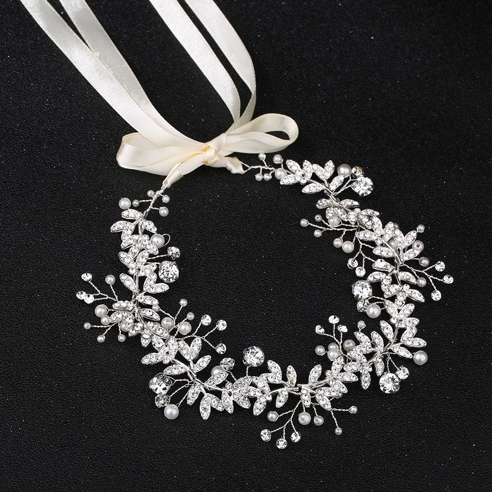 Trendy Pearls Rhinestones Bridal Sash Ribbon Crystal Wedding Belt Silver Sashes For Wedding Evening Dress Decor Women Accessories Headband AL7854
Trendy Pearls Rhinestones Bridal Sash Ribbon Crystal Wedding Belt Silver Sashes For Wedding Evening Dress Decor Women Accessories Headband AL7854
