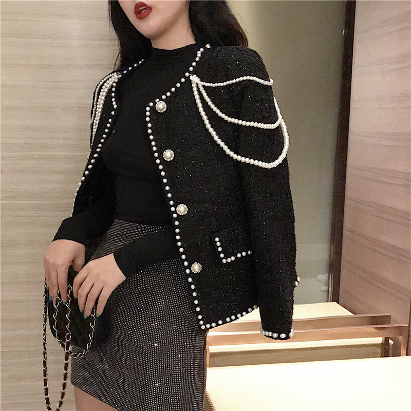 2021 New Vintage Feminino Single-breasted Curto Feminina Outono Nova Tweed Jaqueta Elegante Corrente Prola Decorao Casaco DBAR, Black
2021 New Vintage Feminino Single-breasted Curto Feminina Outono Nova Tweed Jaqueta Elegante Corrente Prola Decorao Casaco DBAR, Black