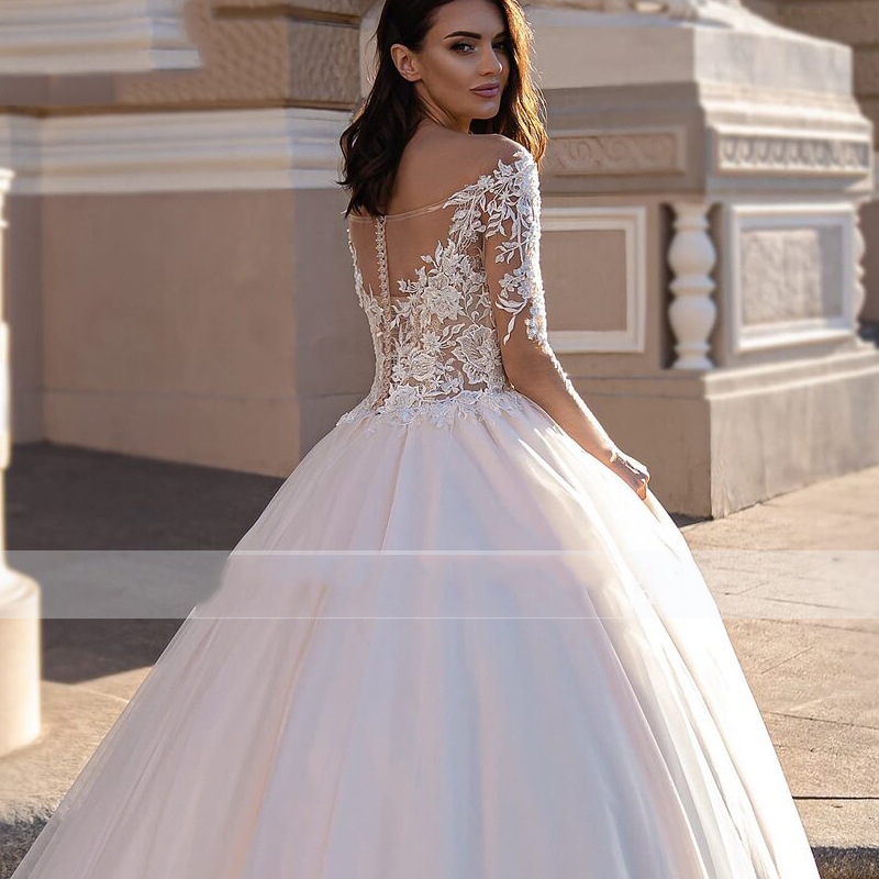 2022 Scoop Neck Long Sleeves A Line Wedding Dress For Bride Appliques Lace Pearls Beaded Spring Summer Wedding Gowns Open Back Illusion bridal Tulle F