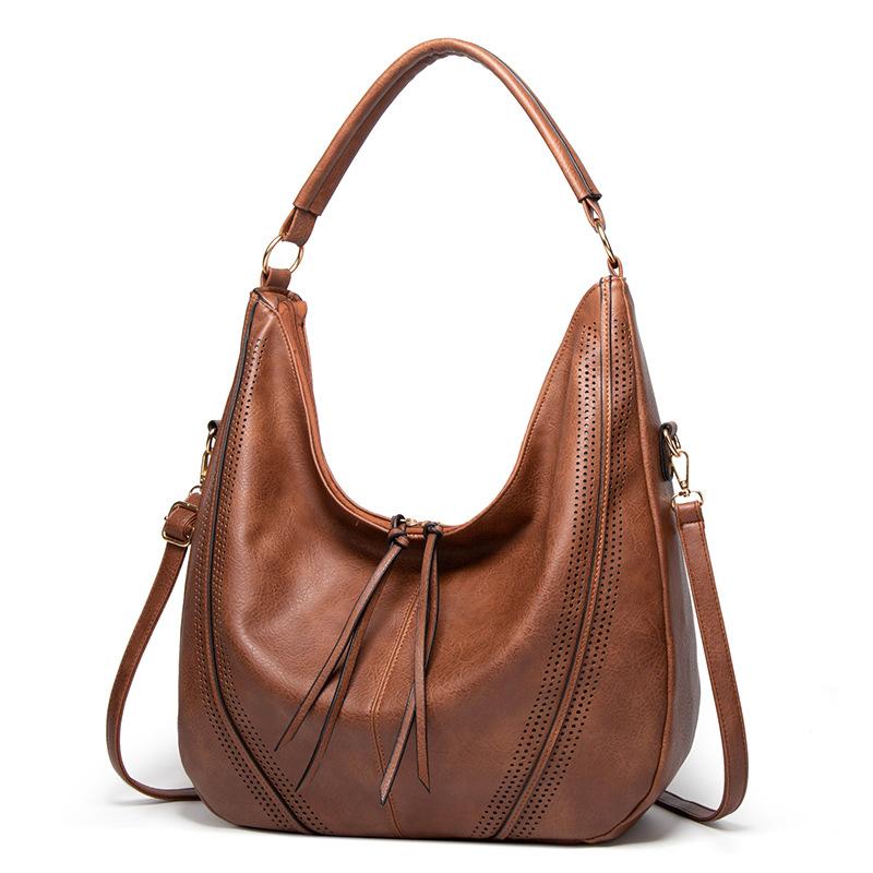 2021 hot-selling foreign trade new style handbags tassel hollow one-shoulder casual bag lady big bag casual, Black
2021 hot-selling foreign trade new style handbags tassel hollow one-shoulder casual bag lady big bag casual, Black