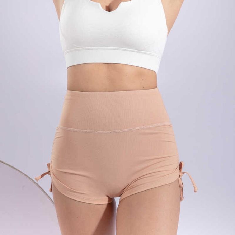 Loose Seamless Breathable Yoga Shorts For Fitness Women Workout Sportswear High Waist 2020 Clothing Training Running Gym, Black
Loose Seamless Breathable Yoga Shorts For Fitness Women Workout Sportswear High Waist 2020 Clothing Training Running Gym, Black
