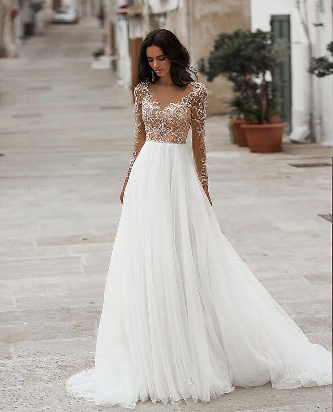 Line Stylish A Beaded Wedding Dresses Sheer Jewel Neck Long Sleeves Bridal Gowns Sweep Train Tulle Robe De Marie