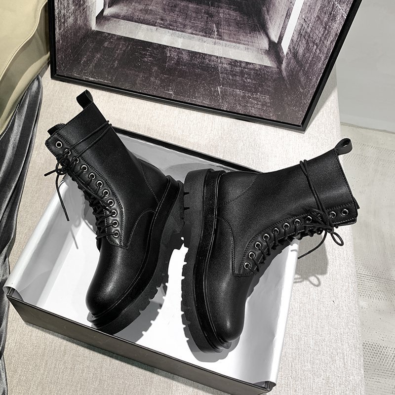 Hot Sale Women Combat Boots 2020 Fashion Platform Gothic Shoes Black Leather Plush Short Boots Women Fashion White Warm Fur Ankle Boots
Hot Sale Women Combat Boots 2020 Fashion Platform Gothic Shoes Black Leather Plush Short Boots Women Fashion White Warm Fur Ankle Boots
