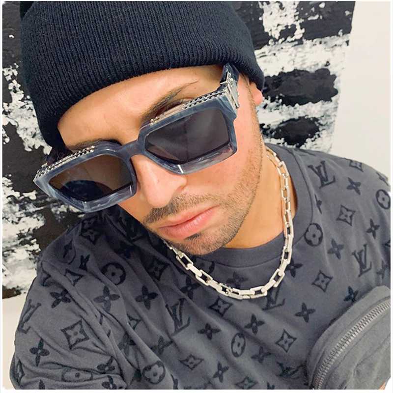 New Trendy Big Frame Square Vintage Oversized Wholesale Sunglasses for Women and Men 2021 AS097
New Trendy Big Frame Square Vintage Oversized Wholesale Sunglasses for Women and Men 2021 AS097