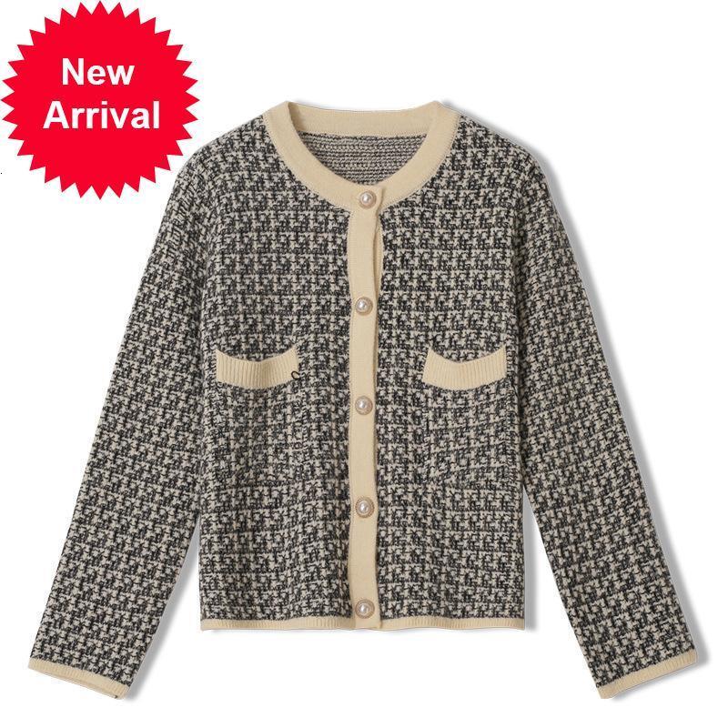 New Runway 2021 New Clothes Female Autumn Loose Chess Elegant Vintage Embroidery Single Breasted Cardigan Nightgown 4SYS, Beige
New Runway 2021 New Clothes Female Autumn Loose Chess Elegant Vintage Embroidery Single Breasted Cardigan Nightgown 4SYS, Beige