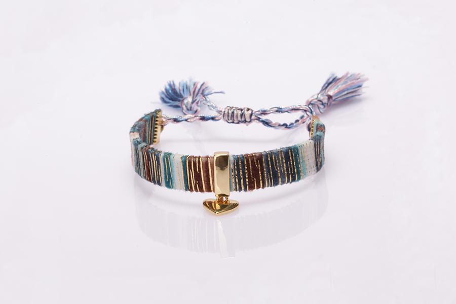 ethnic boho gold heart sign mix cz paved soft cotton silk tassel band charm adjustable bracelet gift for woman
ethnic boho gold heart sign mix cz paved soft cotton silk tassel band charm adjustable bracelet gift for woman