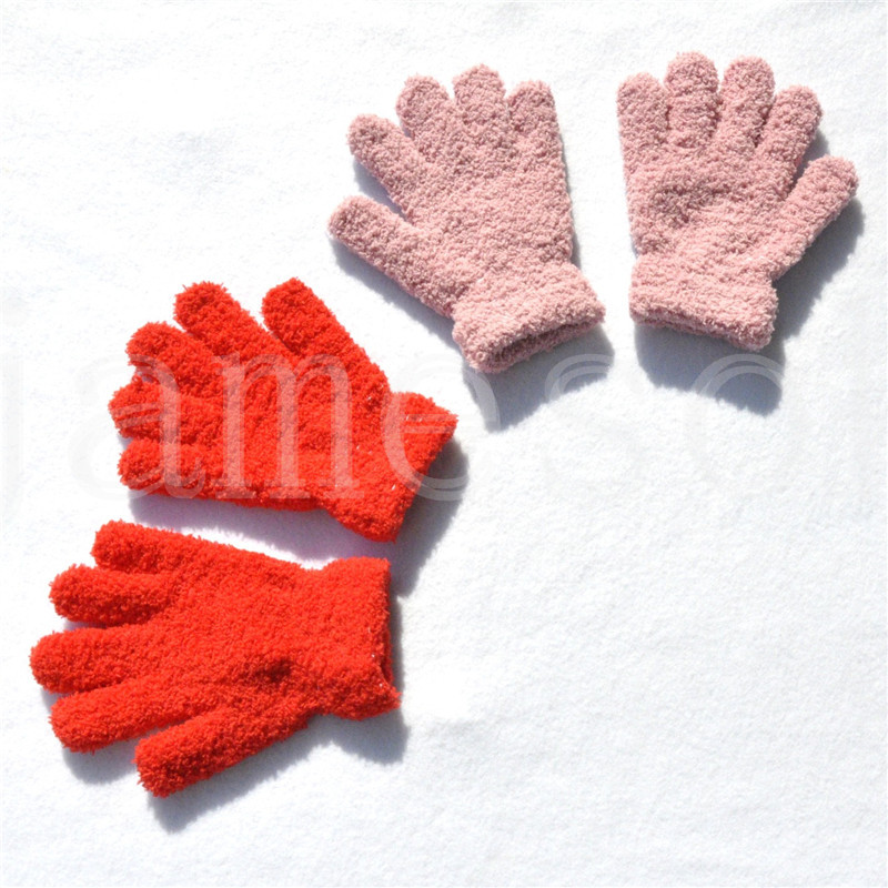 Warmom Coral Fleece Thicken Kids Gloves Winter Keep Warm Children Baby Plush Furry Full Finger Mittens Soft Gloves For 7-11Years DB251