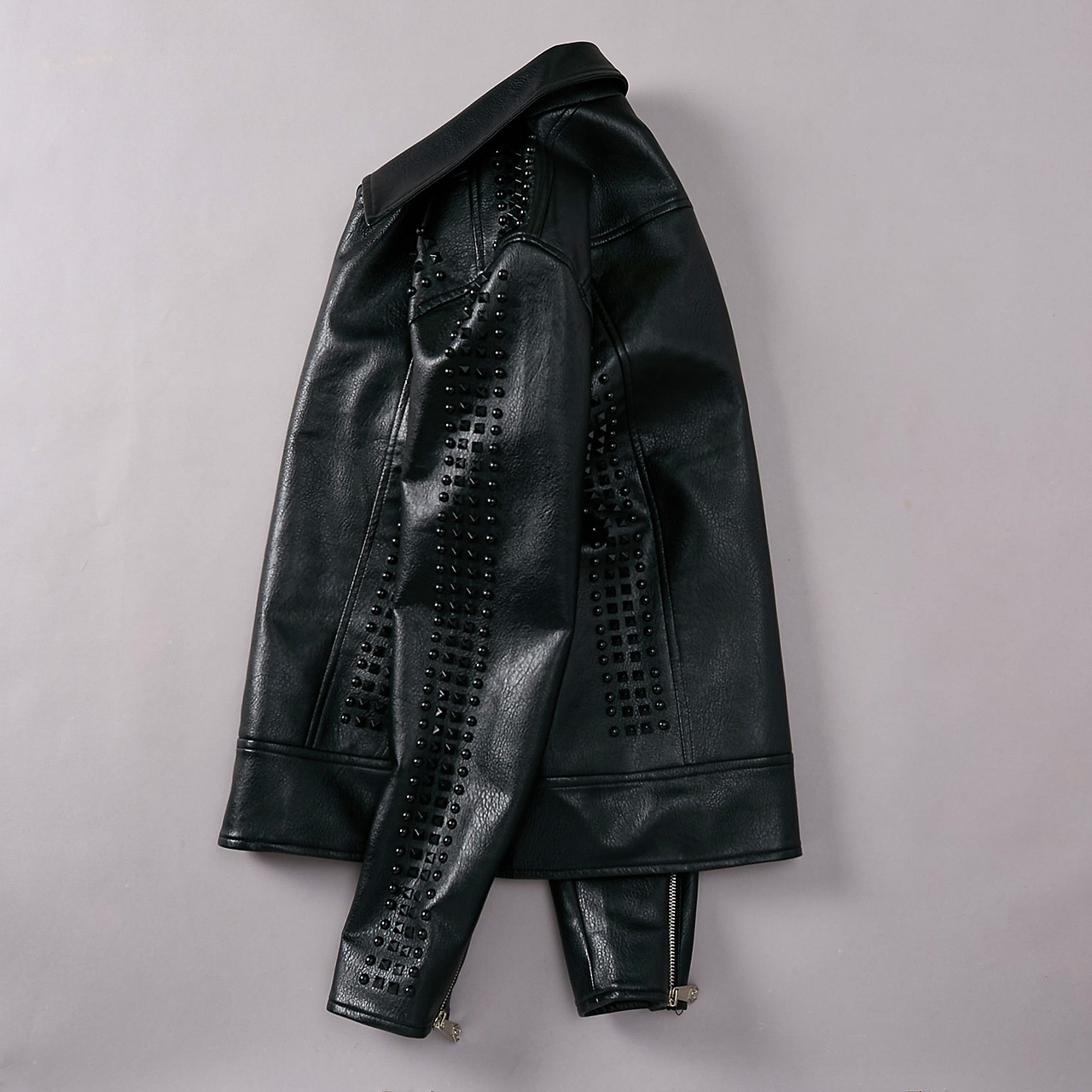 Rivets PU Jackets Men Black Slim Turn-down Neck Zipper Full Streetwear Motorcycle Faux Leather Coats Casacas Para Hombre 201218