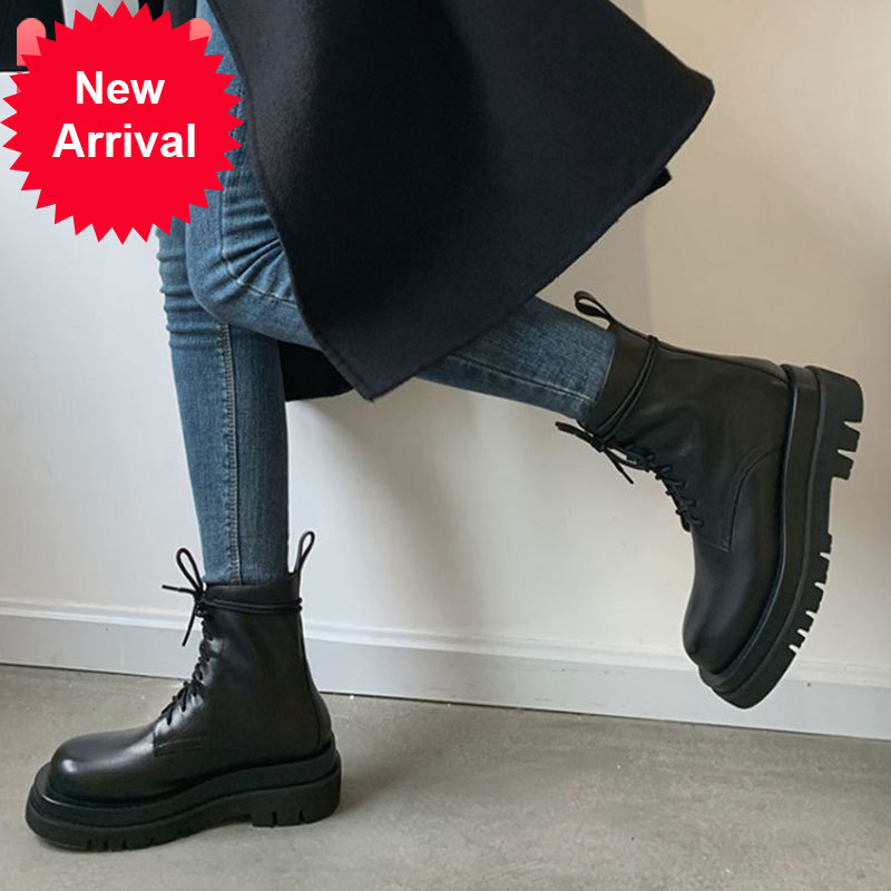 Top quality female genuine leather cross strap winter shoes woman in office long boot s size 34-39, Black
Top quality female genuine leather cross strap winter shoes woman in office long boot s size 34-39, Black