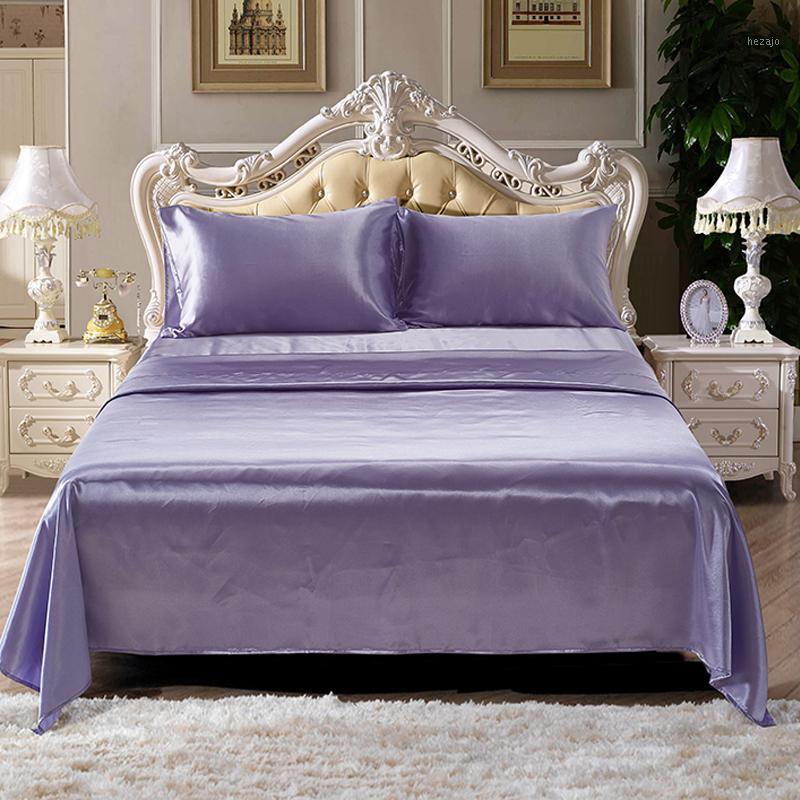 Pure color Smooth simulation silk bed sheet Bedding Four-piece set Europe and the United States double home Textile Air Simple1, Blue
Pure color Smooth simulation silk bed sheet Bedding Four-piece set Europe and the United States double home Textile Air Simple1, Blue