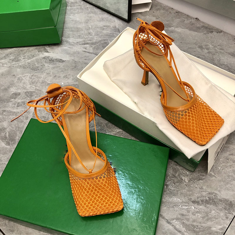 2022 Luxury Women high heel Sandals Fashion Leather Mesh Slippers Top Designer SPARKLE STRETCH Ladies party wedding Dress shoes, Sock
2022 Luxury Women high heel Sandals Fashion Leather Mesh Slippers Top Designer SPARKLE STRETCH Ladies party wedding Dress shoes, Sock