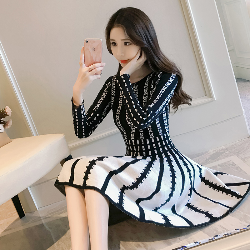 Women Sweater Dress Ladies Fashion Slim Thick Autumn Winter New Korean Style Women Long Sleeve Aline Mini Knit Dress Vestidos 201110