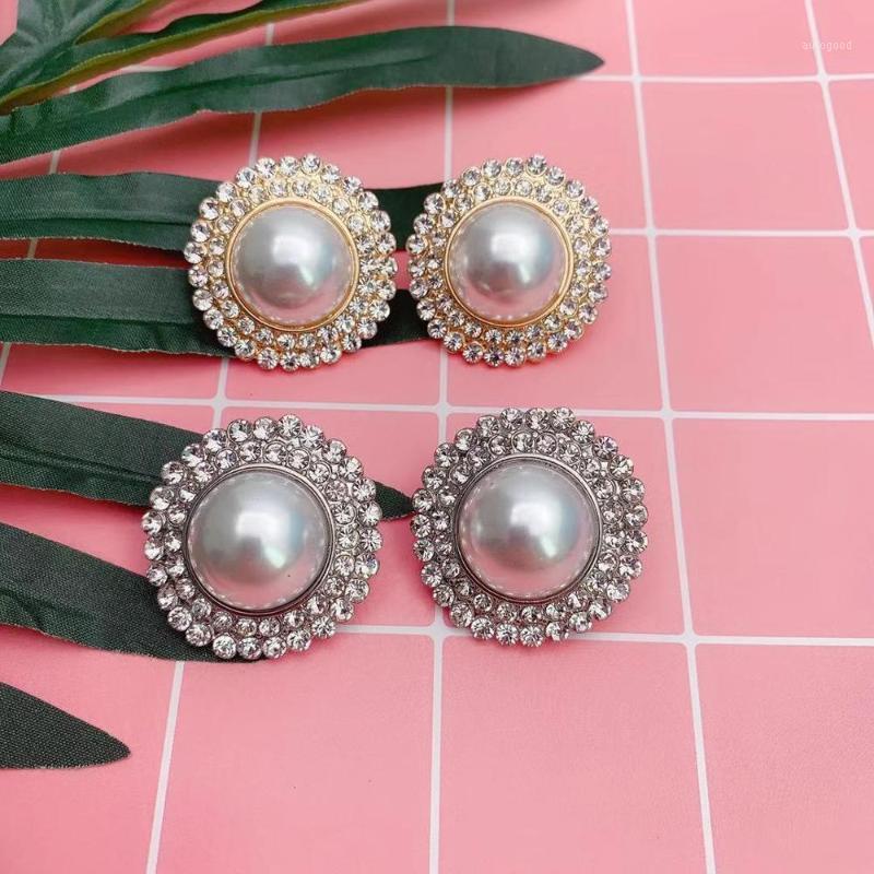 Stud GOLD RHODIUM EARRINGS FASHION JEWELRY WEDDING PARTY GIFTS FEMALE ACCESSORIES GOOD QUALITY1
Stud GOLD RHODIUM EARRINGS FASHION JEWELRY WEDDING PARTY GIFTS FEMALE ACCESSORIES GOOD QUALITY1