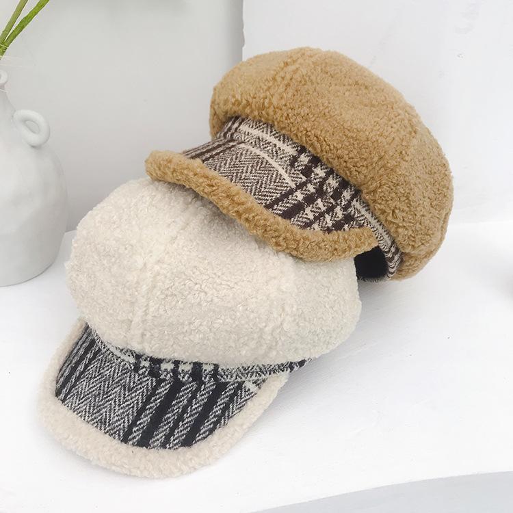 New British Checked Octagonal Hat. Women's Warm Cashmere with Duck Tongue Hat. Korean Version of Age Reduction Artist Hat, Black
New British Checked Octagonal Hat. Women's Warm Cashmere with Duck Tongue Hat. Korean Version of Age Reduction Artist Hat, Black
