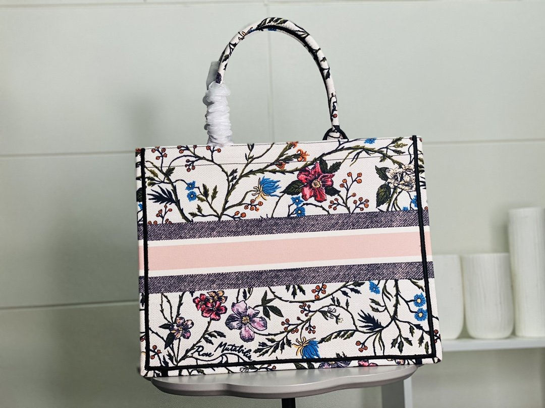 Luxury 3A hot sale classic brand blue black shopping bag embroidered canvas large capacity handbag high-quality handbag female shoulder bag, 14
Luxury 3A hot sale classic brand blue black shopping bag embroidered canvas large capacity handbag high-quality handbag female shoulder bag, 14