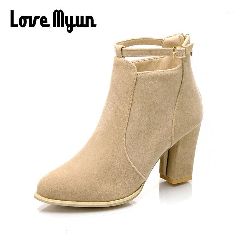 Dropshipping 2018 new womens casual 8cm high heel boots winter lady flock big size boots Ankle Strap shoes WD-931, Black
Dropshipping 2018 new womens casual 8cm high heel boots winter lady flock big size boots Ankle Strap shoes WD-931, Black