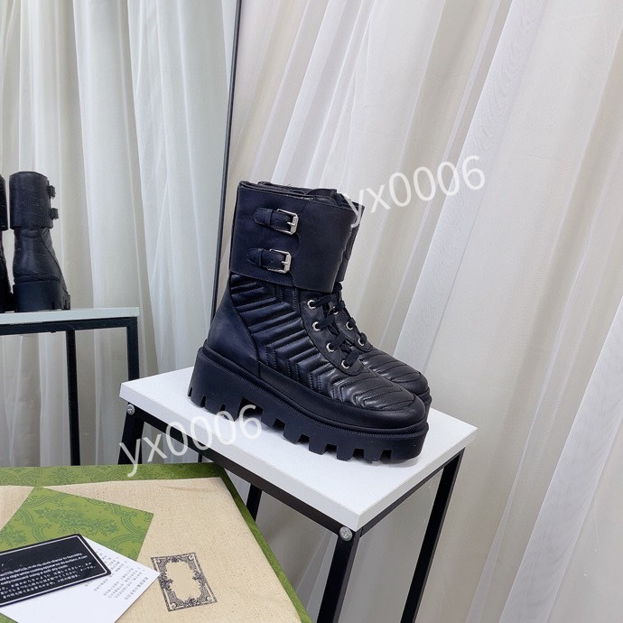 Women Rois Boots Designers Ankle Martin Boot Leather Nylon Removable Pouch Bootie Military Inspired Combat Shoes Original ly211202, 01
Women Rois Boots Designers Ankle Martin Boot Leather Nylon Removable Pouch Bootie Military Inspired Combat Shoes Original ly211202, 01